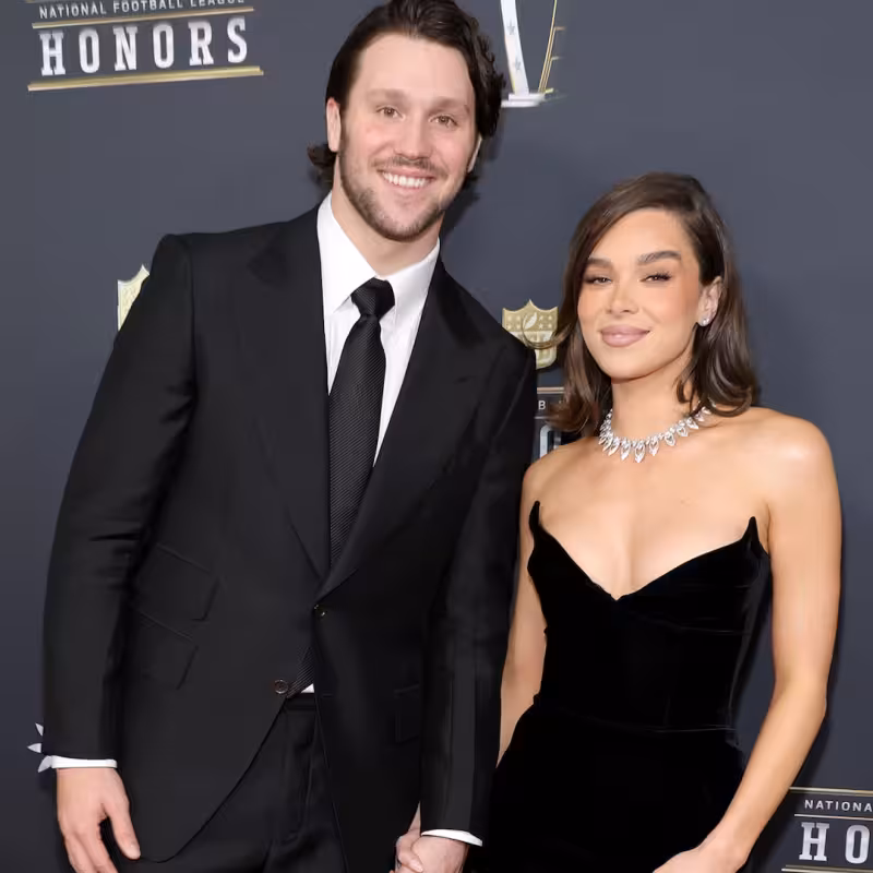 Josh Allen Hailee Steinfeld Family shares first look at baby girl