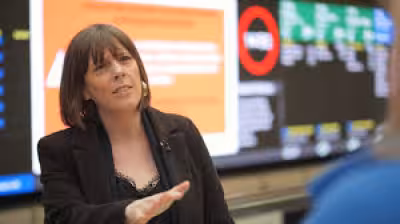 Jess Phillips and Labour MPs split as Zubir Ahmed quits over Starmer