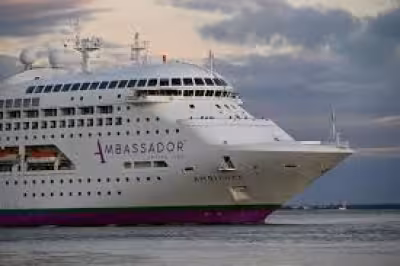 France cruise ship holds more than 1,700 after norovirus outbreak