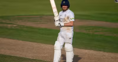 Liam Dawson retires from First-Class cricket to extend white-ball career